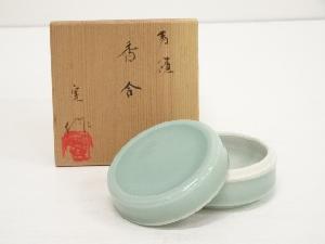 京焼　加藤実造　青磁香合（共箱）